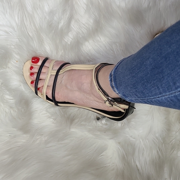 High Heel Sandals Size 9 Nude Black Strappy Classic Everyday Neutral Summer Cute - Picture 2 of 8